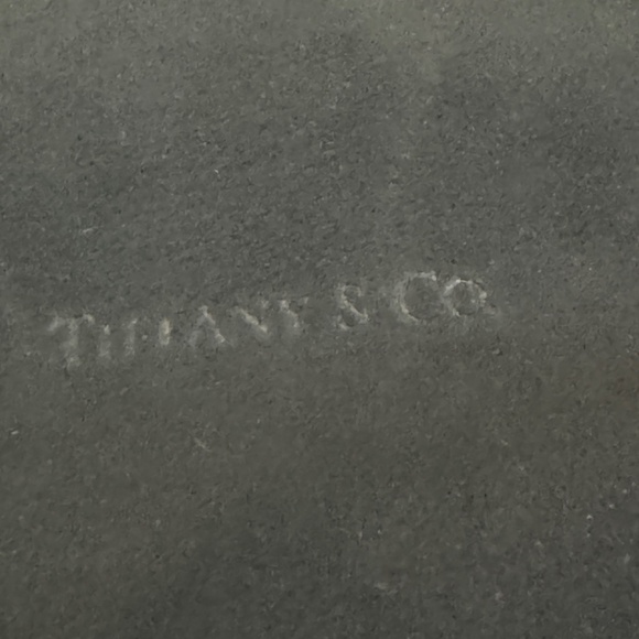 AUTHENTIC Tiffany & Co Elsa Peretti Open Heart pendant on black silk cord - Picture 4 of 6